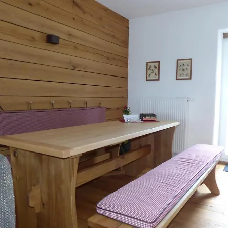 Haus Schritte Hinterweiler