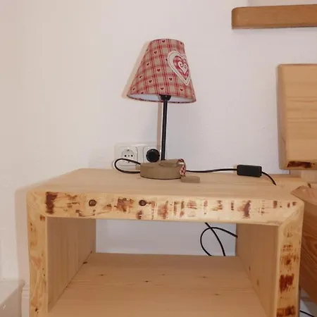 Haus Schritte * Hinterweiler